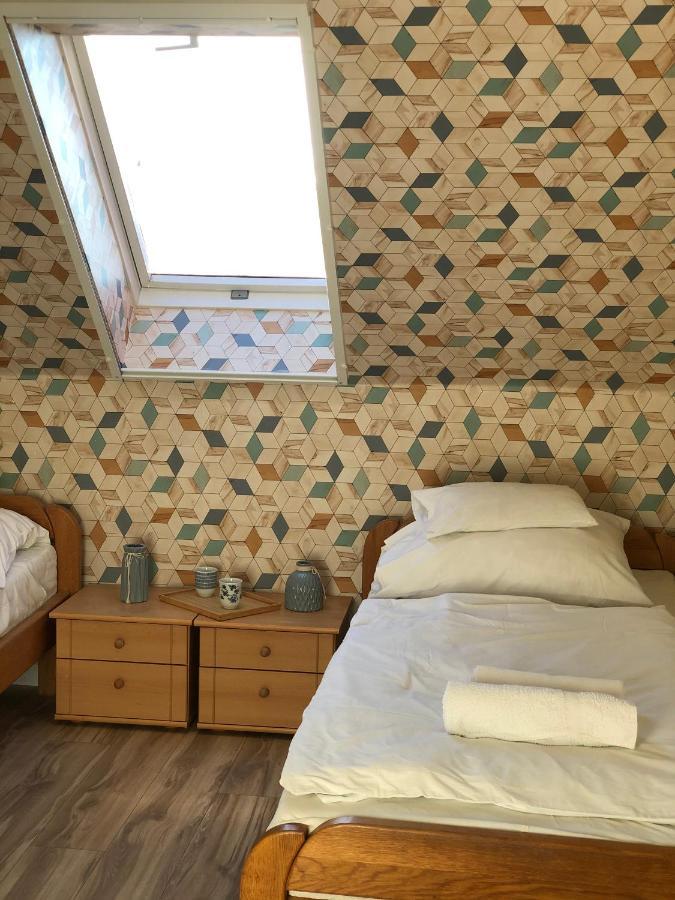 Szekely Fogado Self Check In Hotel Guesthouse Tunyogmatolcs Bagian luar foto